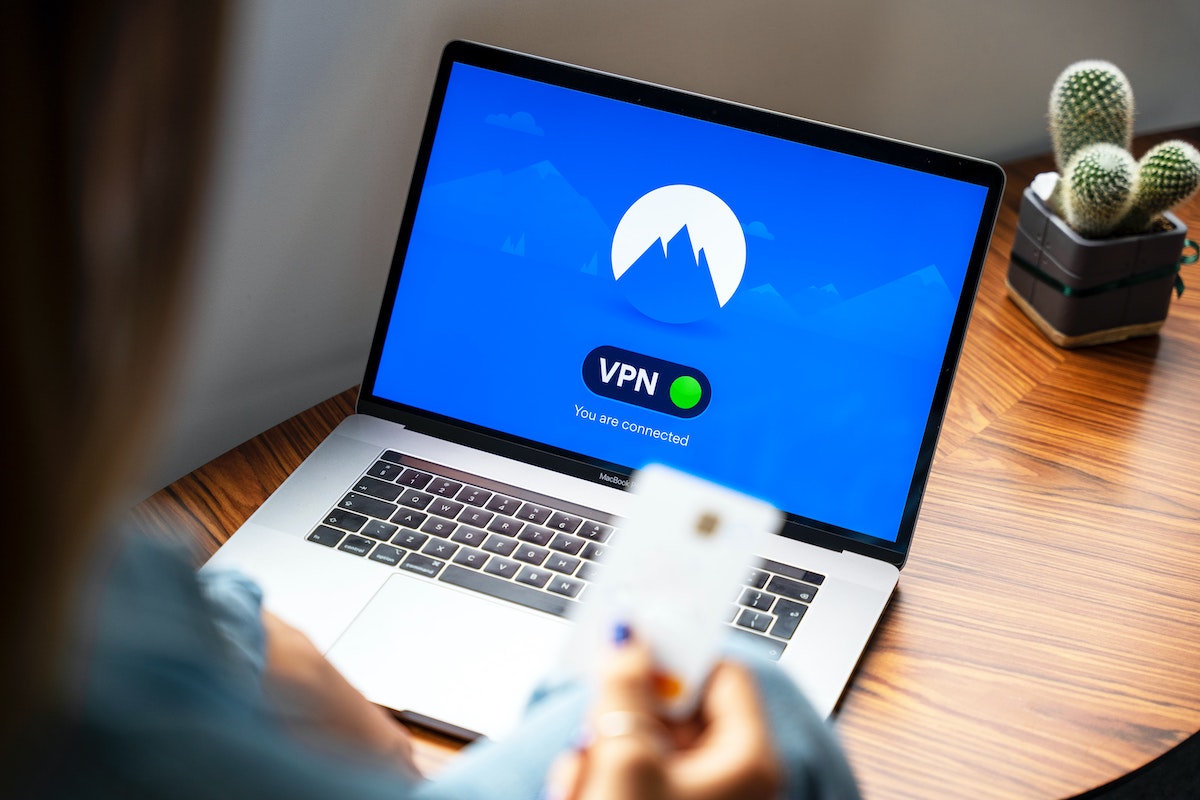 Como conectar manualmente uma VPN no Windows 11